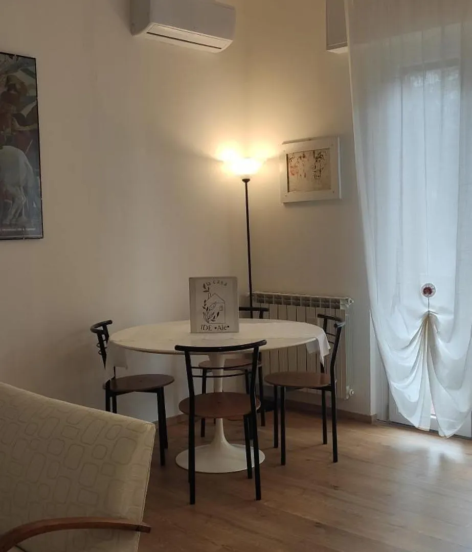 La Casa Ideale Arezzo 0*,  Italy
